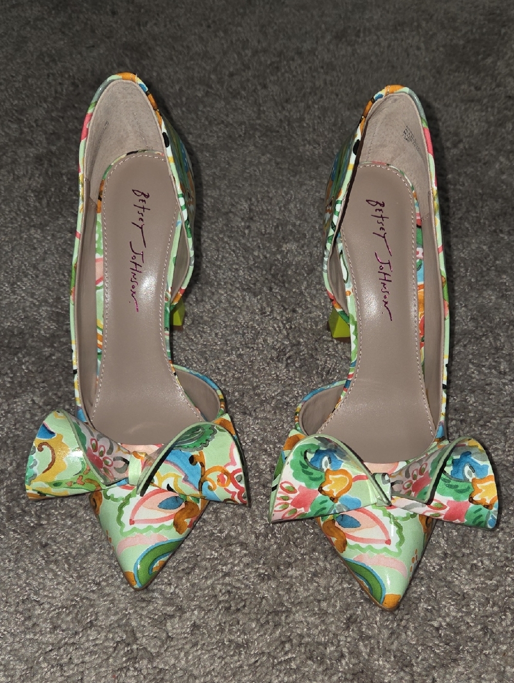 Betsey Johnson Mint Floral Bow Pointed-Toe Heels